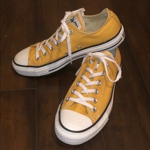 Yellow converse